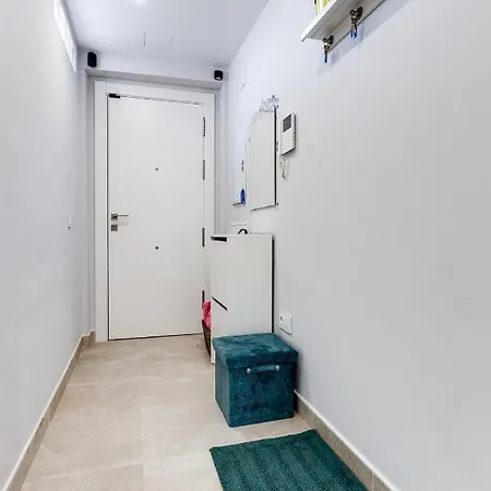 Moderno Scandic, Playa Del Cura