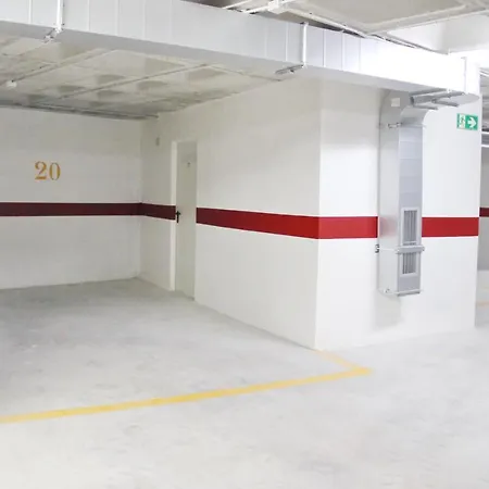 Moderno Scandic, Playa Del Cura 또레비에하