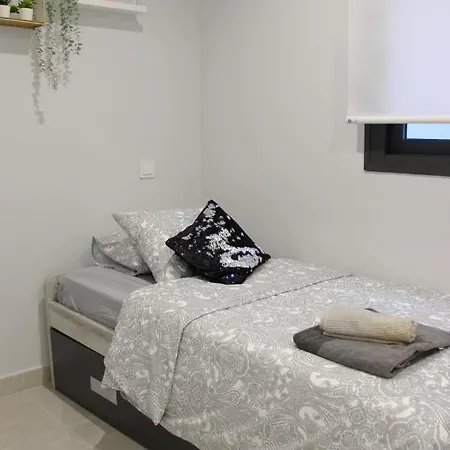 Moderno Scandic, Playa Del Cura 아파트 *