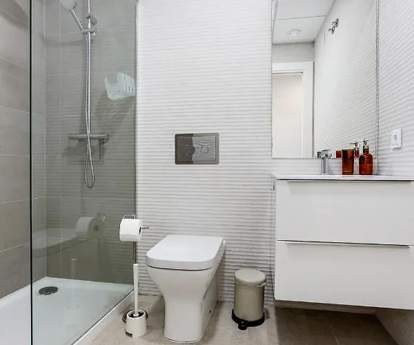 Moderno Scandic, Playa Del Cura טורבייחה