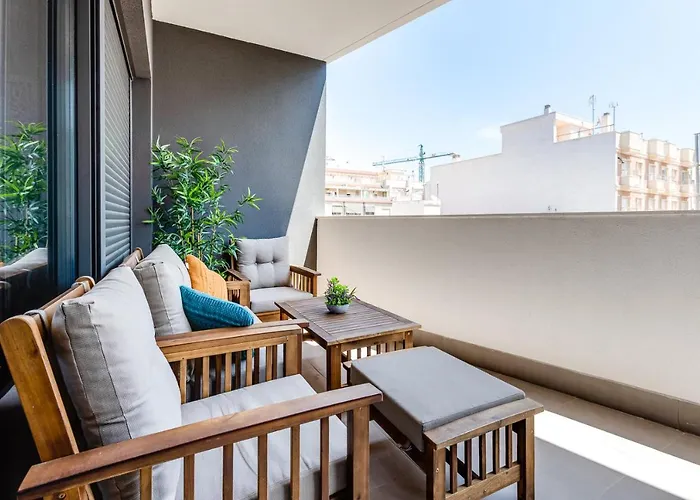 Moderno Scandic, Playa Del Cura *